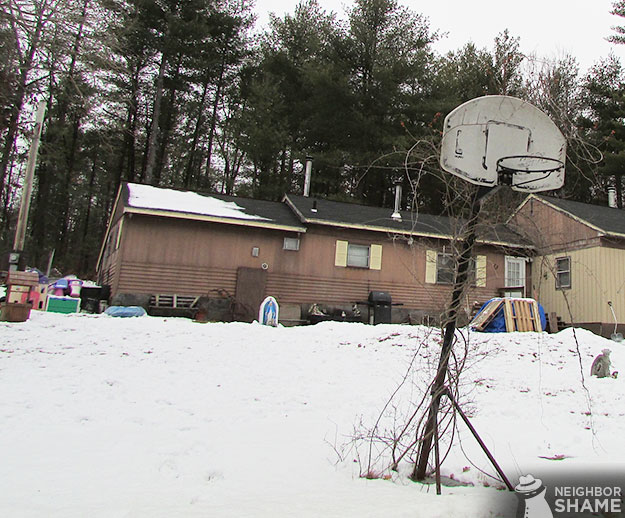 Sad-Basketball-Hoop