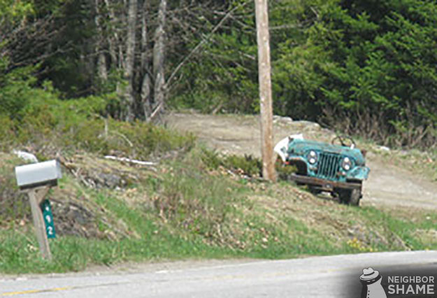 Old-Green-jeep